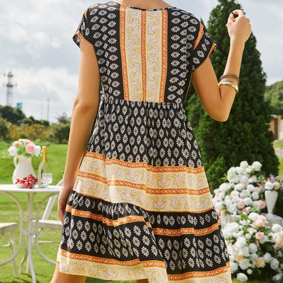 Suzanne Betro Black & Yellow Abstract Print Casual Dress (XL-14) - Picture 2 of 6